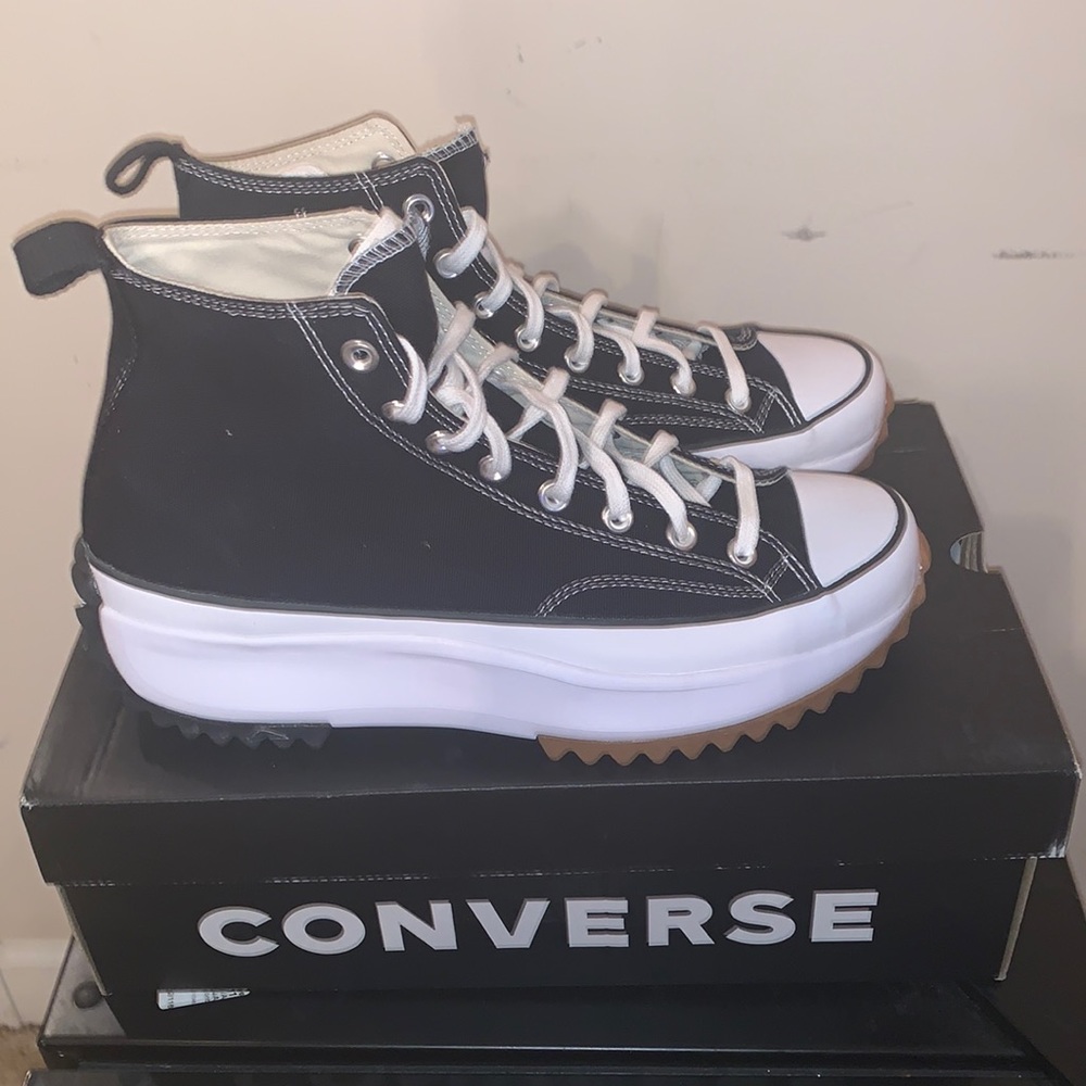 Converse Platforms (BRAND NEW NEVER WORN)